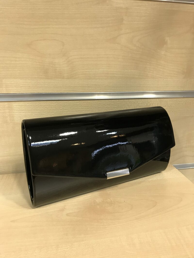 nr 1332 Czarny lakier
