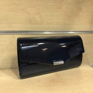 nr 1332 Granat lakier