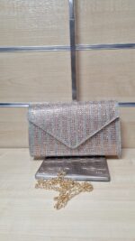 nr HD 1332 Champagne